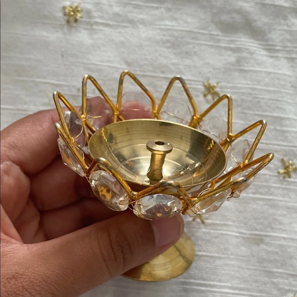 Elegant Gold and Crystal Decorative diya tealight